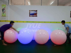 Inflatable LED Ball