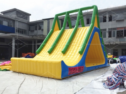 Commercial Water Park Inflatable Water Tower Slide Floating Climbing Wall Water Ladder